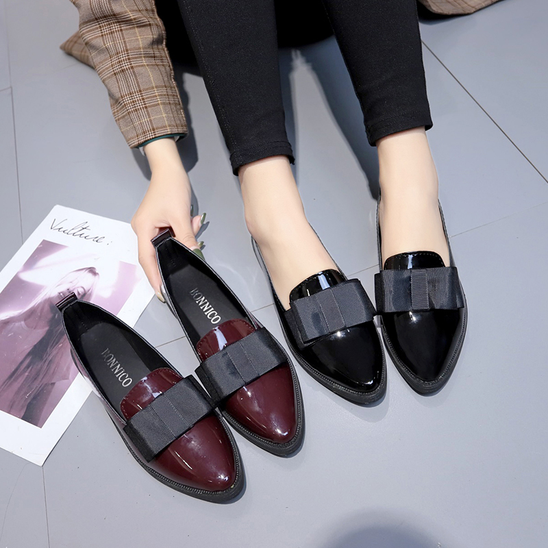 Women'S Shoes - รองเท้าส้นเตี้ยหนังแก้วสีดำ/สีแดงไวน์ ปลายแหลม แบบสวม ประดับโบว์ รองเท้าลำลองอเนกประสงค์สำหรับใส่ในชีวิตประจำวันและธุรกิจ