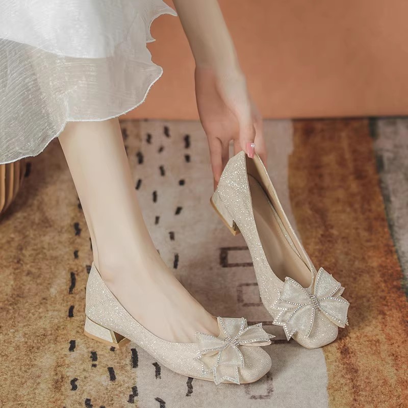 ผู้หญิง 2025 ใหม่สไตล์ฤดูใบไม้ - Women'S Shoes บทวิจารณ์และราคา