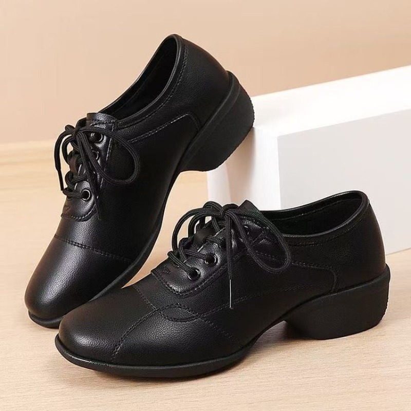 รองเท้าผ้าใบเต้นรำส้นเตี้ยสำหร - Sneakers บทวิจารณ์และราคา